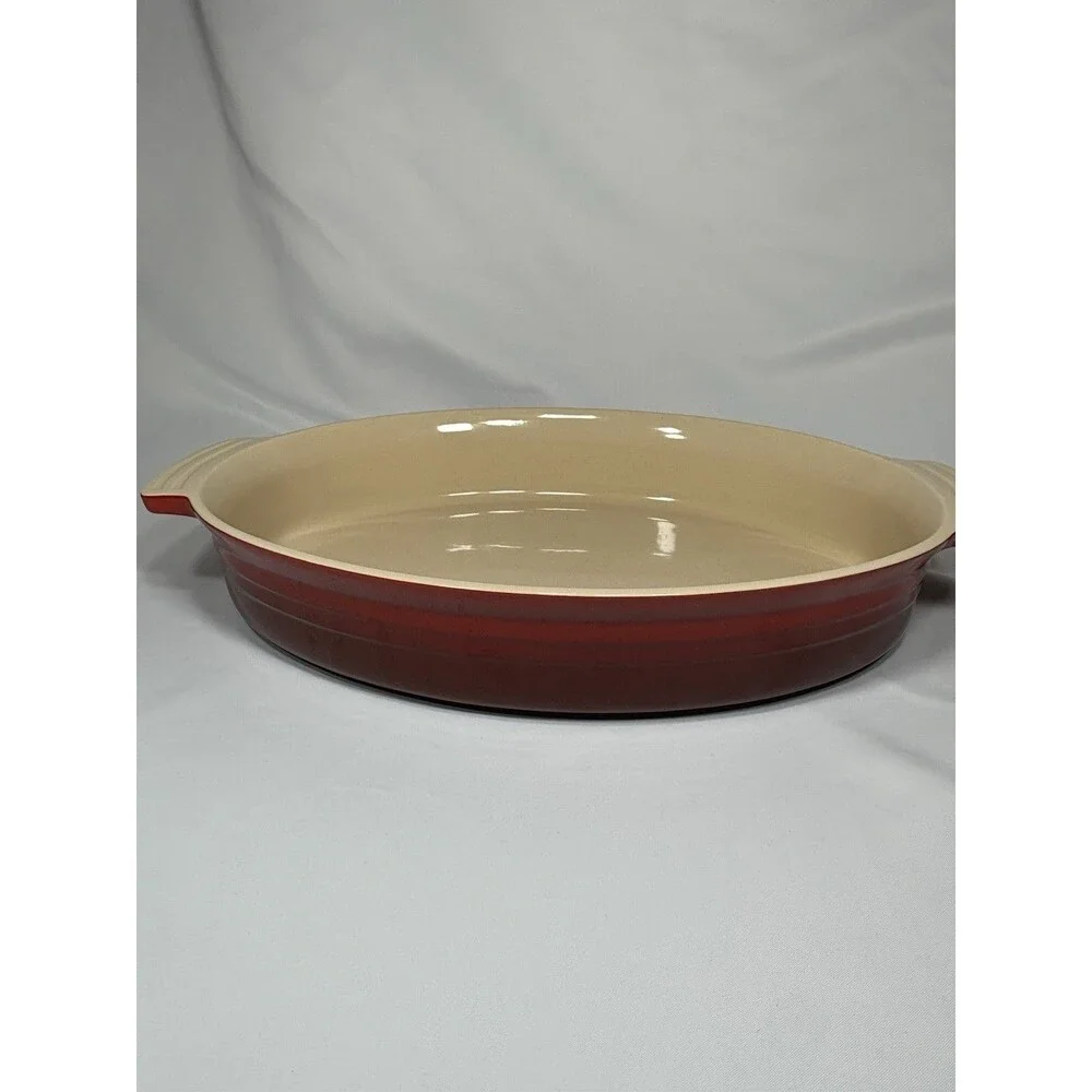 Le Creuset Cherry Red Oval  Baking Dish Casserole 12.5x8.25x2.25” #07.02